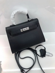 Hermes Handbags 556